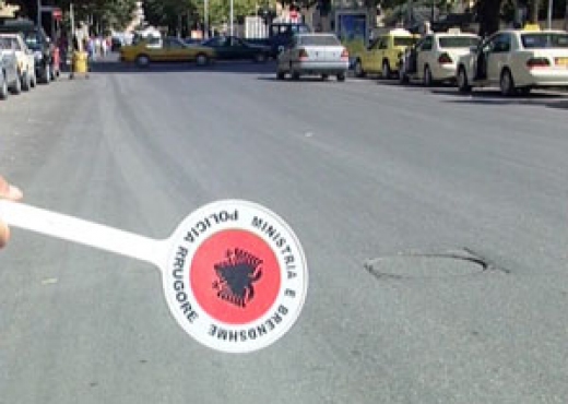 Policia merr masa ekstreme. Bllokohet mjeti edhe për 1 gjobë