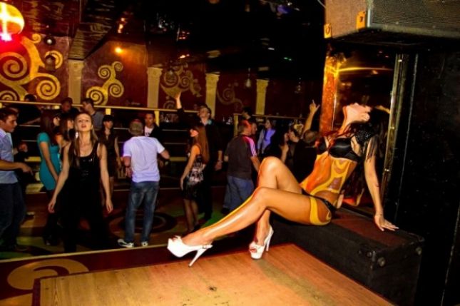 “Tallavaja”, çohen në polici 24 balerina dhe këngëtare