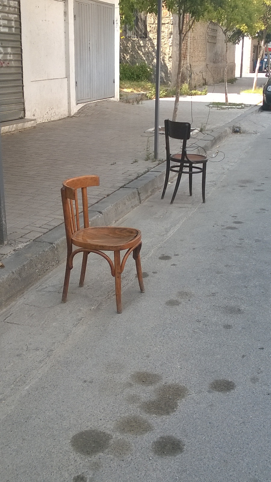 Zënia e hapësirave publike, strukturat bashkiake të pafuqishme