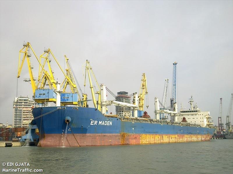 Durrës. Tjetër anije e madhe në port. Turkja “Er Maden” me tonazh 56 522 tonë