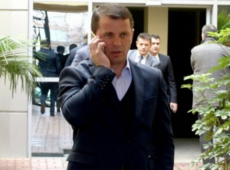 Ngjarja e Laçit, hetim telefonëve të deputetit. Kamerat e policisë nuk punonin