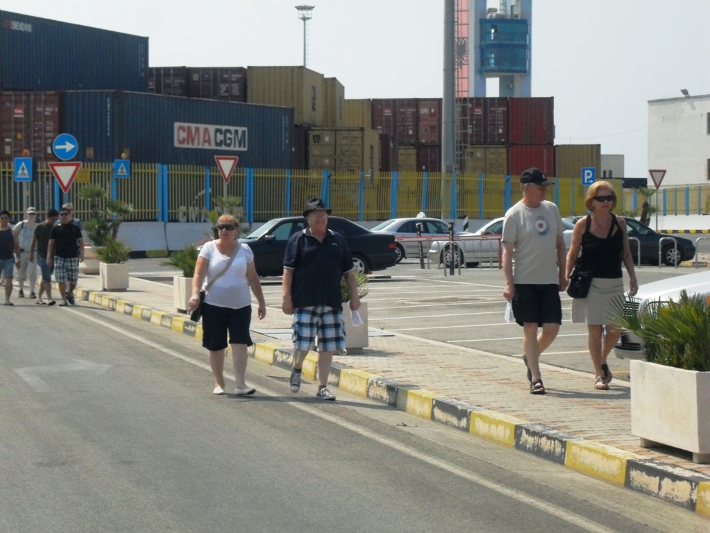 Kroçerat sjellin në Durrës më shumë turiste femra