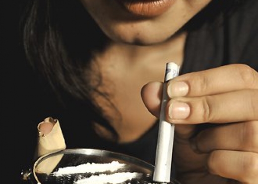 Shtohen përdoruesit e drogave në Shqipëri