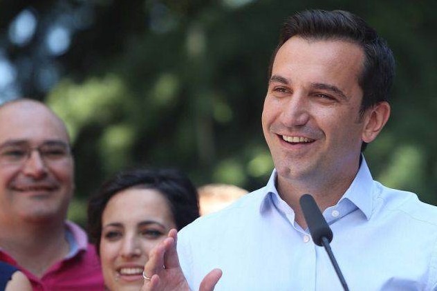 Erion Veliaj qëllohet me shpulla në zyrën e tij? Flet punonjësja e larguar