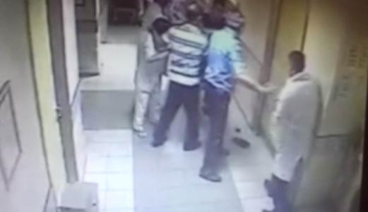 Rrahu doktorin në urgjencën e Durrësit, arrestohet Jurgen Hoxha