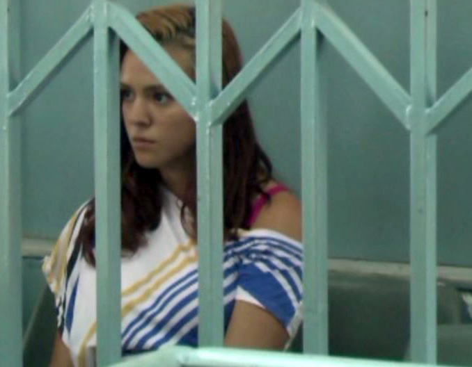 Orialda Kajtazi del nga burgu, e penduar për gjithçka