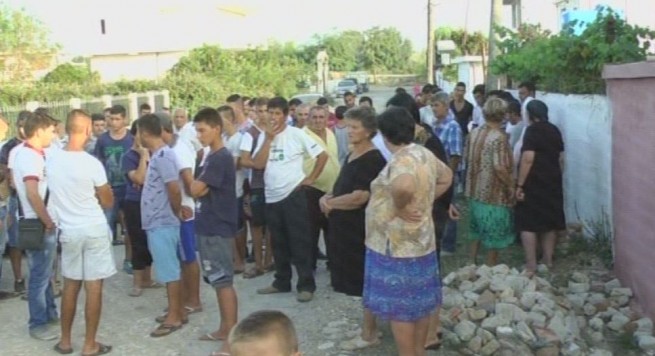 22-vjeçari me tumor në burg, fshati ngrihet në protestë