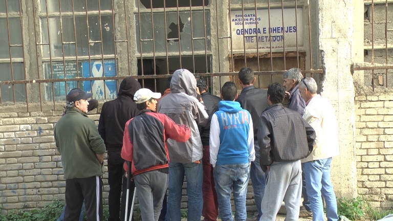 Ish-të droguarit në Durrës kërcënojnë mjekun: Janë të rrezikshëm, dhashë dorëheqjen (Video)