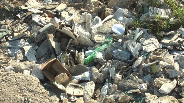 Ja në çfarë “derexheje” ka përfunduar porti i peshkimit në Durrës! (VIDEO)