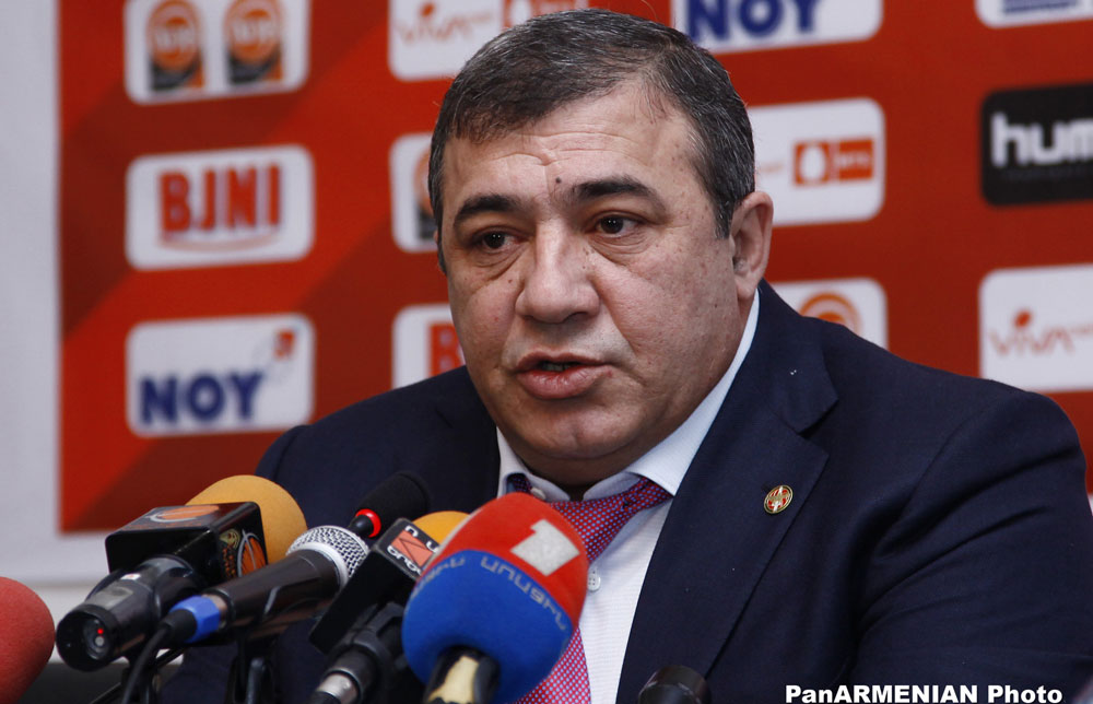 Presidenti i Federatës Armene “pendohet”: Nuk e shitëm ndaj Shqipërisë, por …