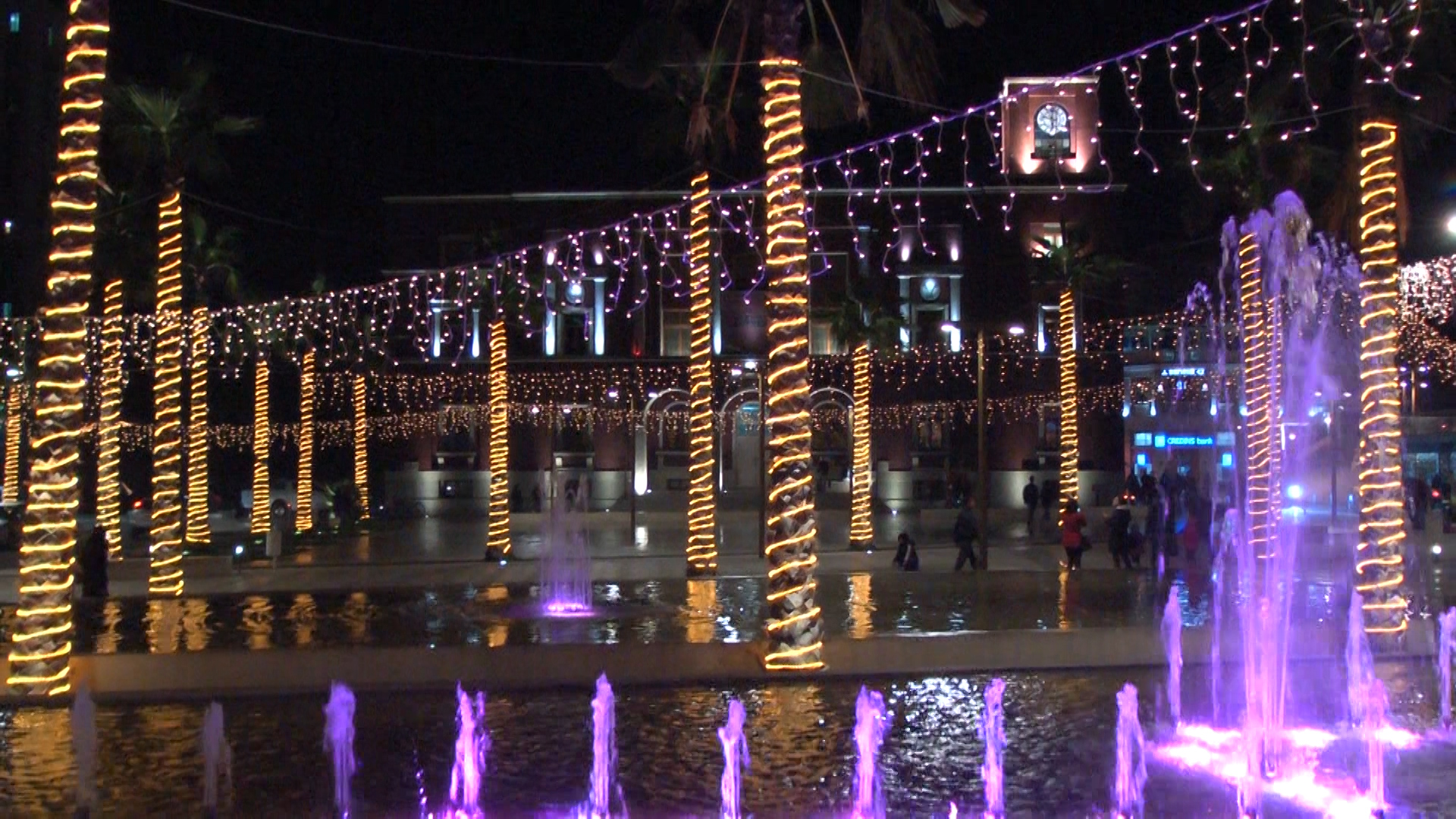 Bashkia Durrës, buxhet me pikatore për dekorin e qytetit (Foto+Video)