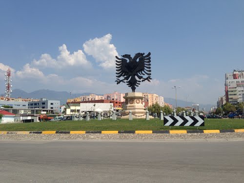 Nga nesër, studentëve nga Durrësi u vihet trau te Dogana