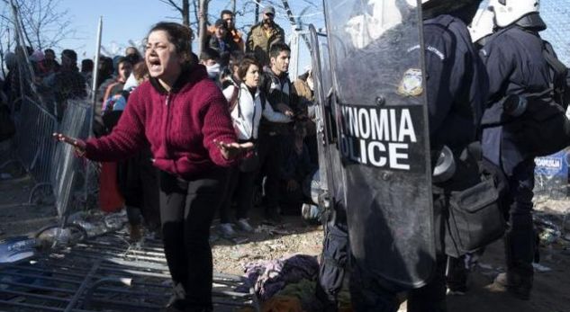 Refugjati vdes nga korenti në kufirin greko-maqedonas