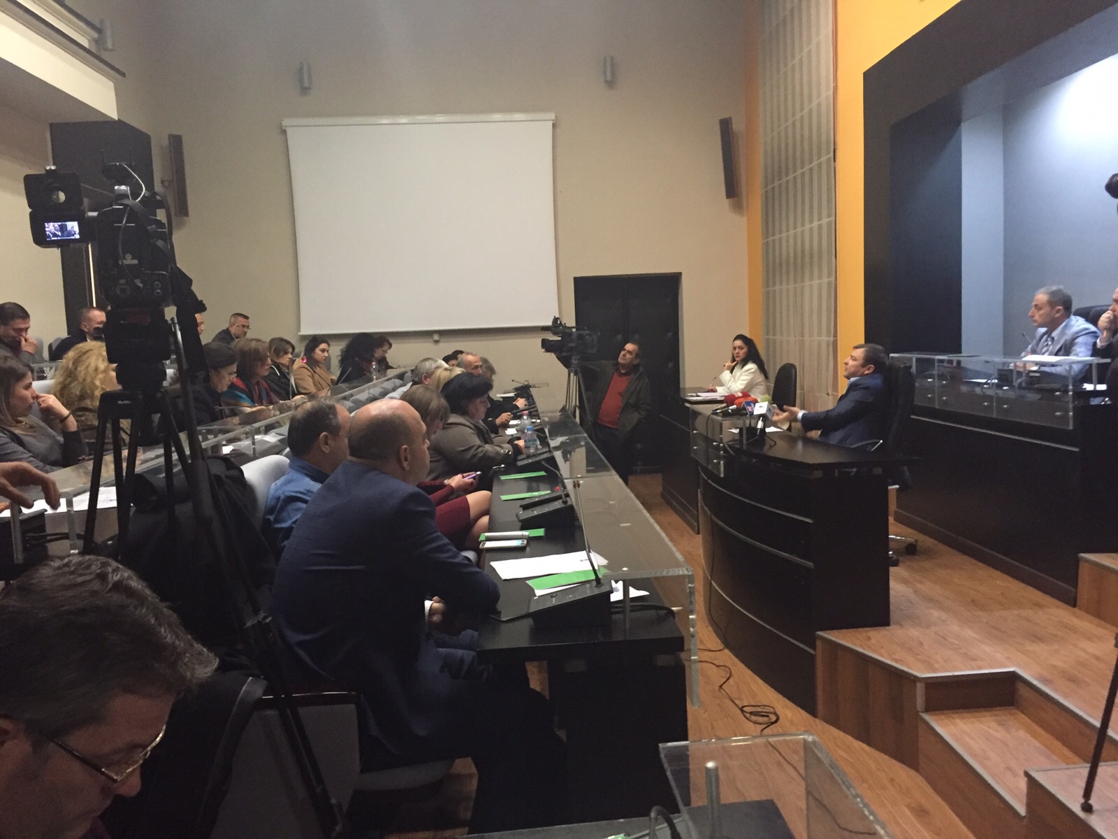 PS e LSI votojnë strukturën e re të Bashkisë së Durrësit