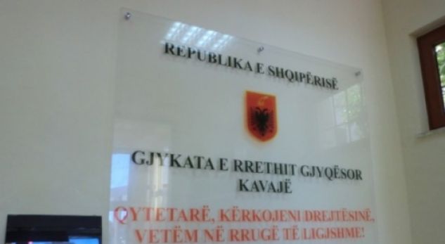 Vetëm një gjyqtar punon në Gjykatën e Kavajës