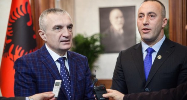 Kriza/ Meta në Kosovë takon liderët e opozitës, por nuk pranon se po bën ndërmjetësin