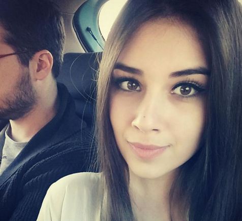 Reila Bozdo mesazh për studenten e vetëvrarë të Ekonomikut: Na fal Klea!