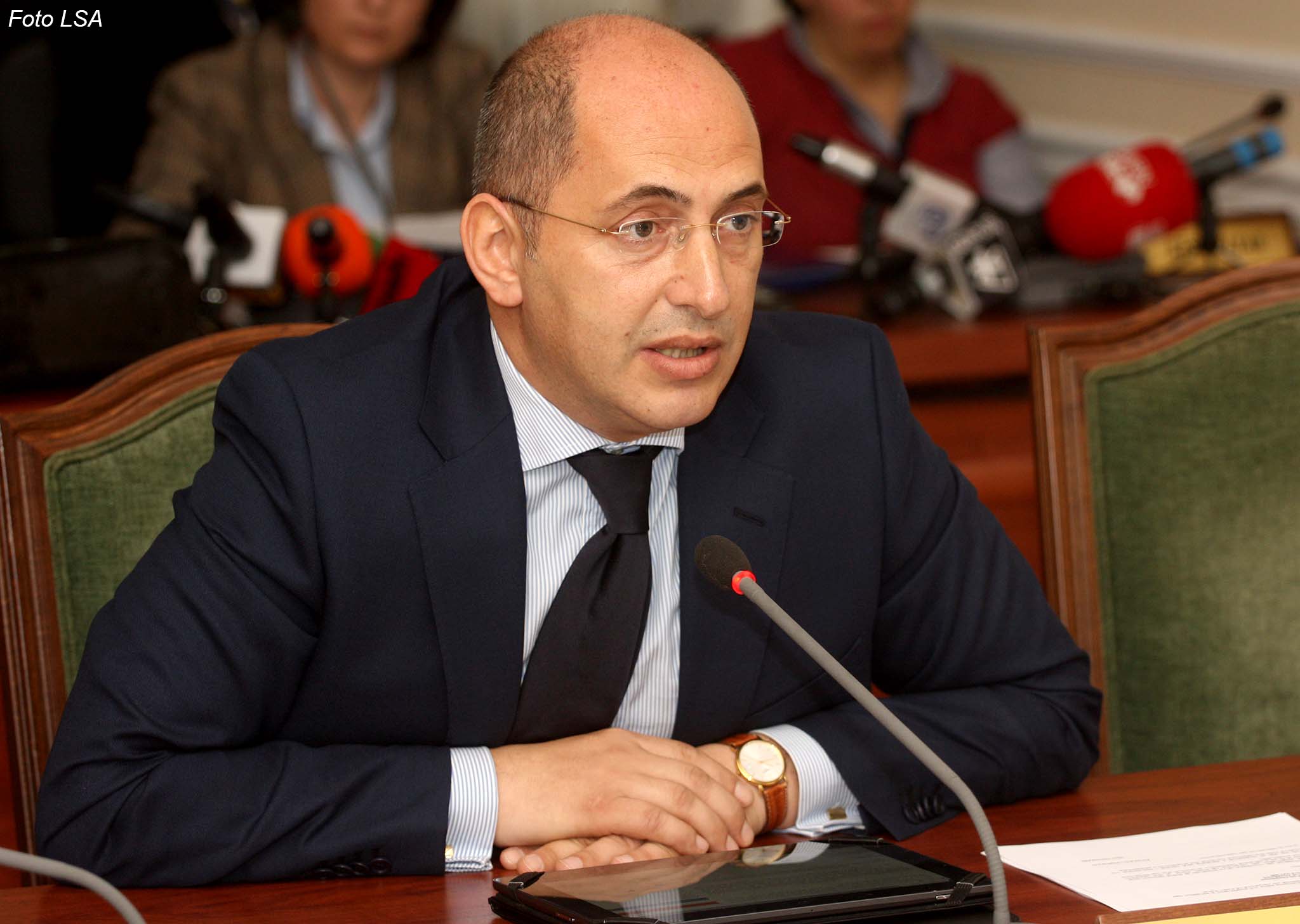 Vdekja e foshnjës në Durrës, Totozani: E papranueshme, të merren masa urgjent për të pastrehët!