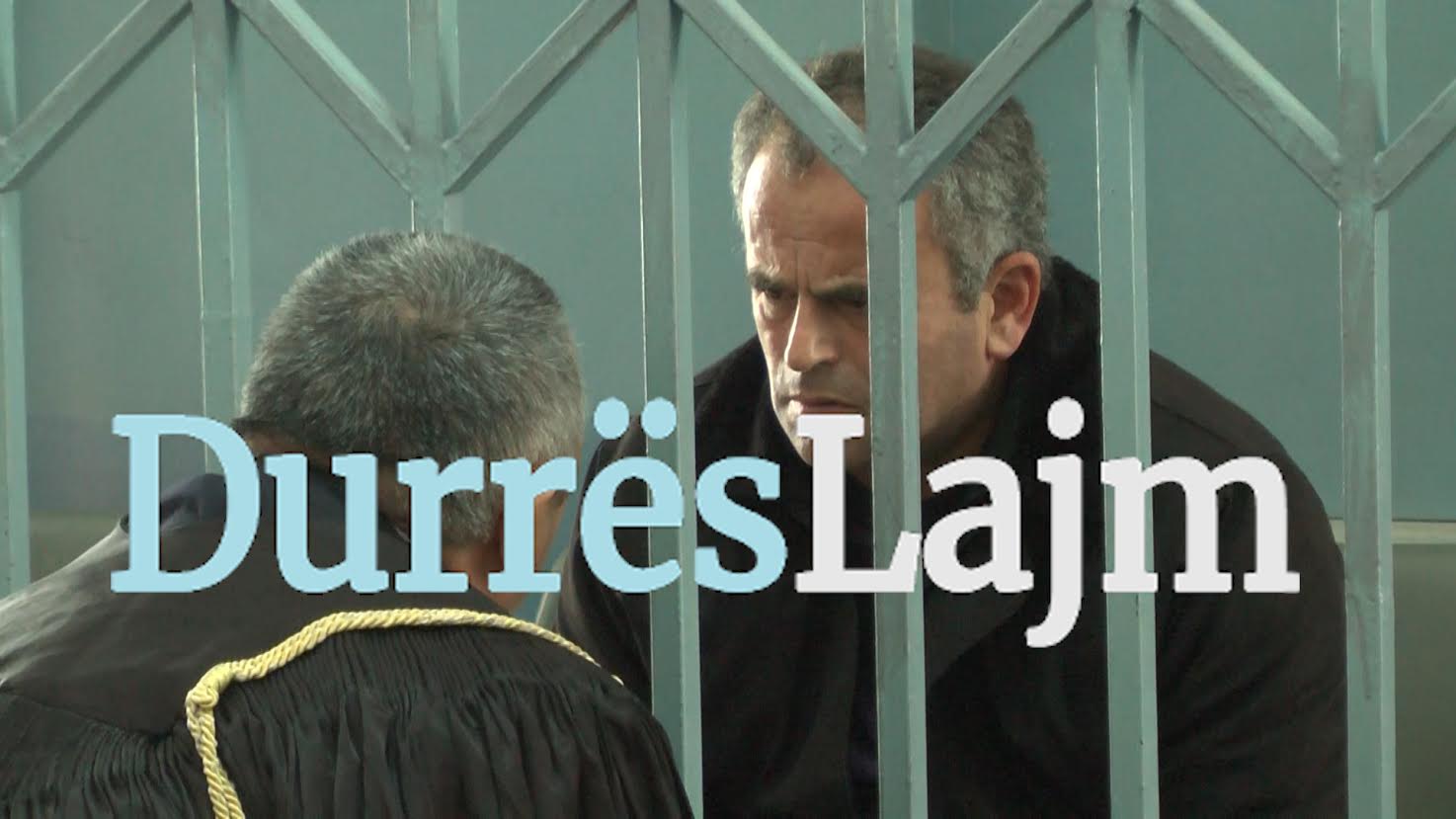 Durrës, lirohet nga salla e gjyqit mësuesi që dhunoi nxënësin