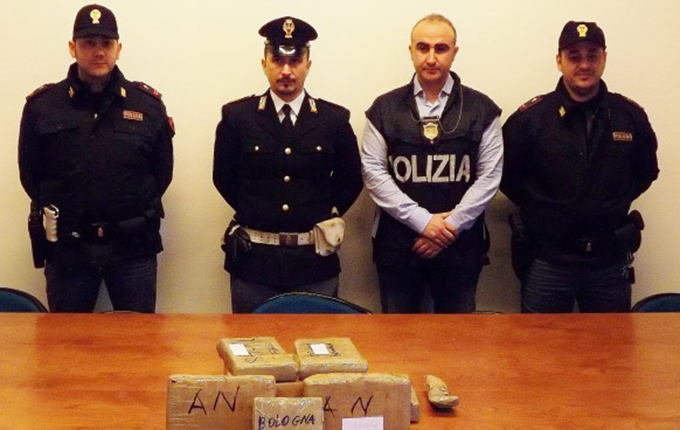 Itali, kapet shqiptari me 6 kg kokainë