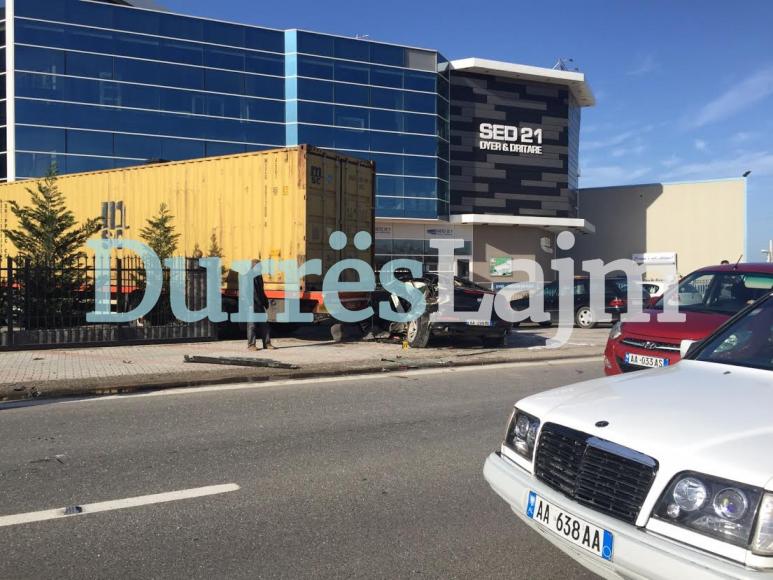 Gjendje lufte në Durrës si pasojë e aksidenteve rrugore