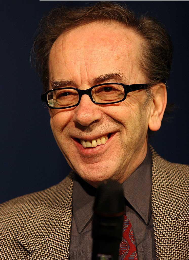 Shkrimtari epokë Ismail Kadare mbush 80 vjeç