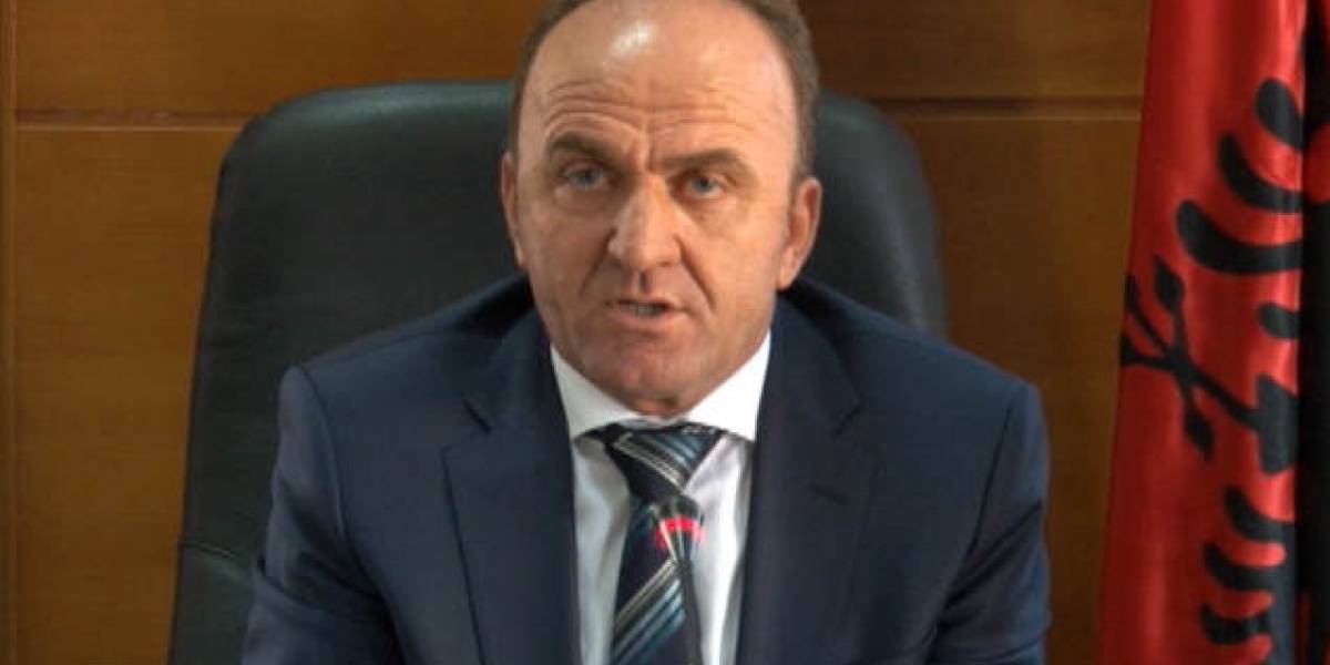 Afrim Bakaj jep dorëheqjen, drejtimin e AKU-së e merr PDIU