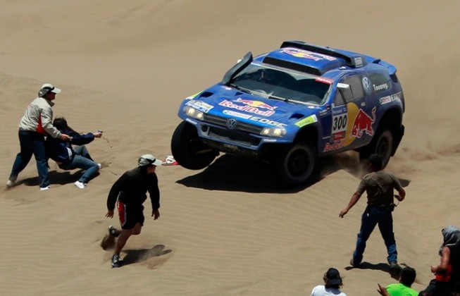 Dakar, tjetër tragjedi, makina përplas për vdekje spektatorin