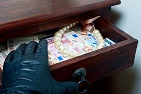 Ja se si e siguroi çelësin për të vjedhur biznesmenin, e mitura