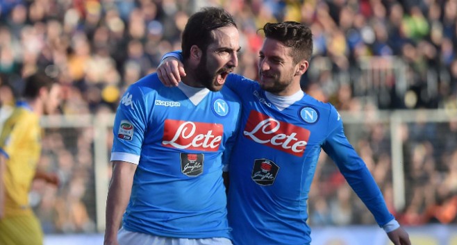 Napoli kampion dimri, zhgënjen Interi