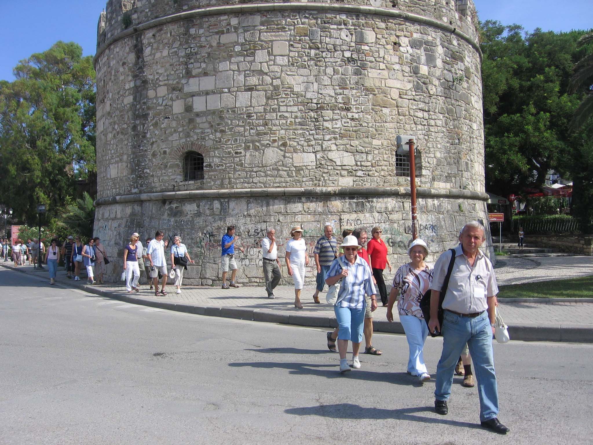 Yahoo Travel: Shqipëria, një nga 5 destinacionet europiane të “nënvlerësuara” që duhet të vizitohet