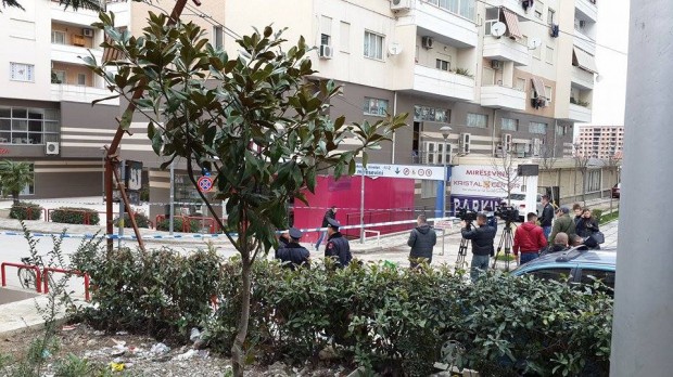 Pakoja e dyshimtë te Komuna e Parisit, kryhet shpërthimi i kontrolluar