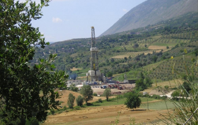 Ekonomi, Shell blen aksionet e Petromanas në Shpirag për 45 milionë dollarë