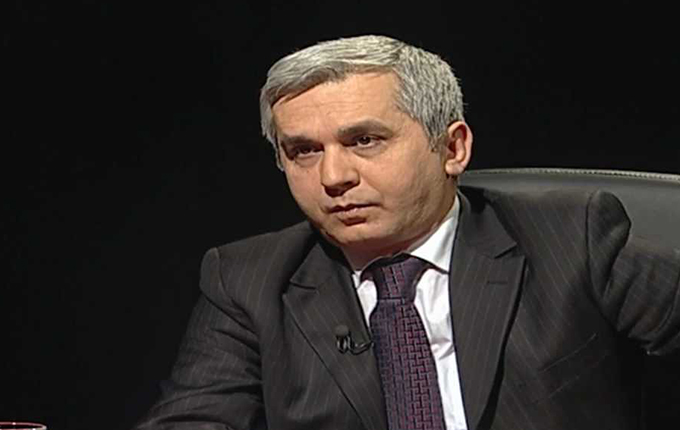 Akoma gjallë është rrospia?