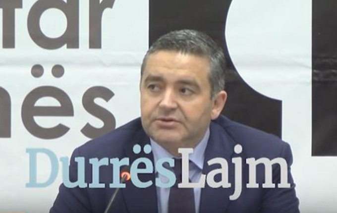 Durrës, ministri Klosi: Papunësia luftohet përmes kualifikimit profesional (video)