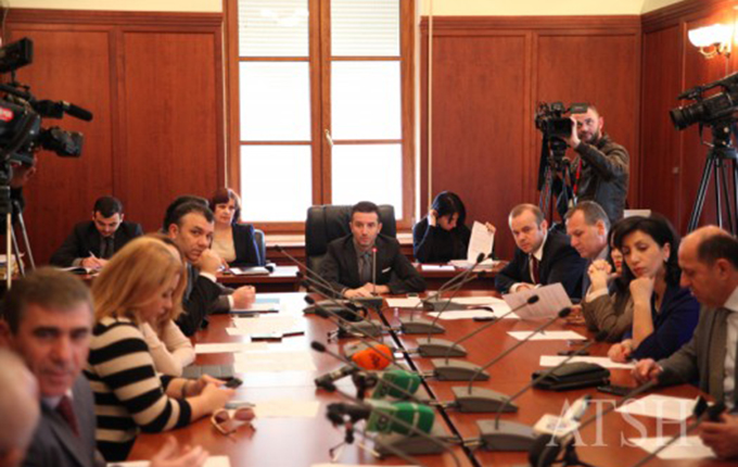 PD, iniciativë ligjore, energji elektrike falas për familjet me ndihmë ekonomike