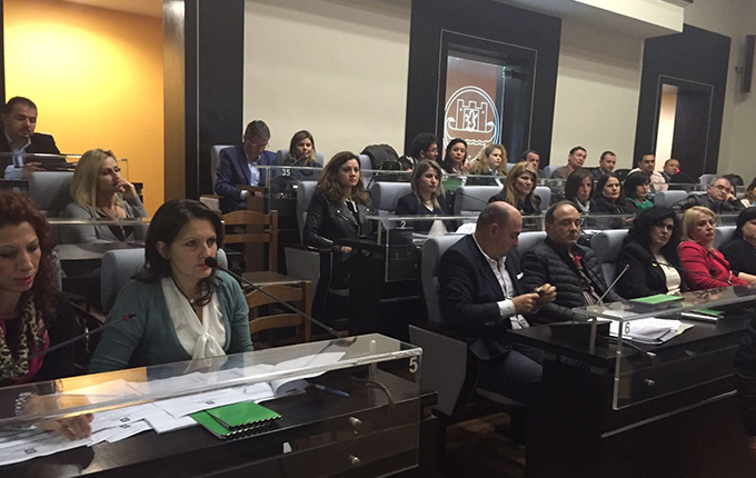 Durrës, miratohet buxheti vendor, opozita voton kundër