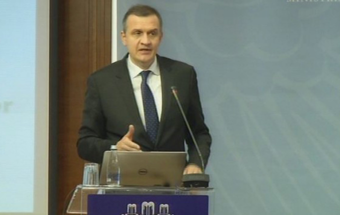 Tiranë, pushohet padia ndaj Bashës, ministri Beqaj: Do ta padis përësëri