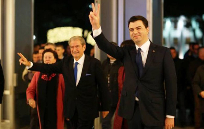 PD në përvjetorin e grevës së studentëve, Basha: Rinia duhet të ngrihet sërish për demokraci