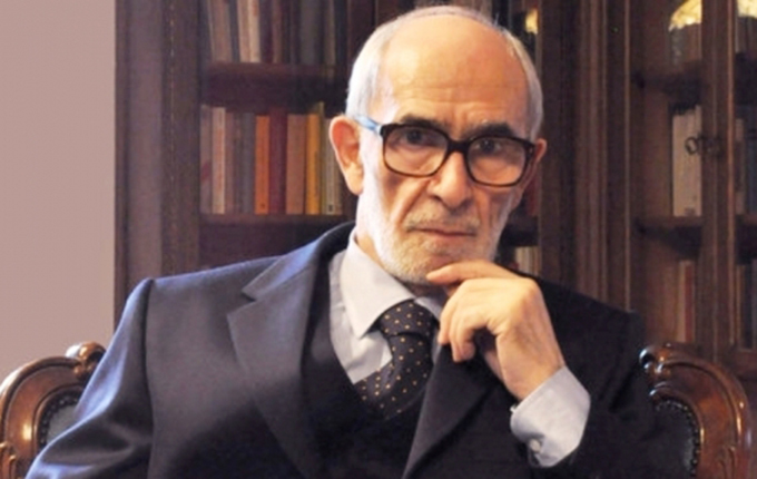 Ju të dy po na fyeni të gjithë ne