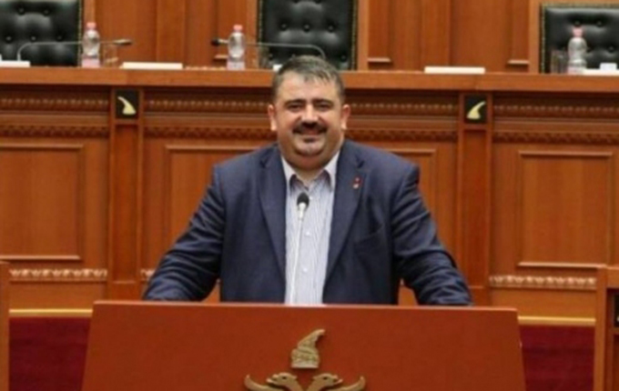 Kuvend, Ndocaj kritikon qeverinë për emigrantët: Trajtohen si qytetarë të dorës së dytë