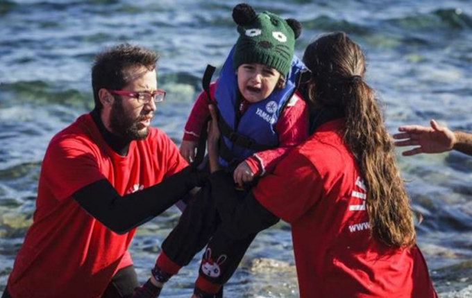 Zvicër, IOM &#038; UNHCR: Çdo ditë në Detin Mesdhe humbin jetën dy fëmijë