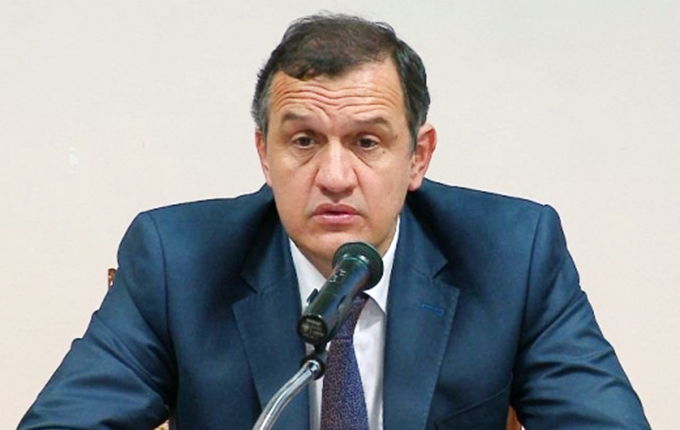 Tiranë, ministri Beqaj padit sërish Lulzim Bashën