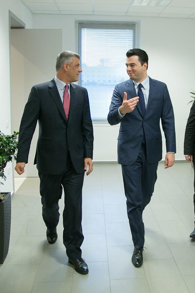 Basha uron Thaçin: Ju do të kontribuoni në ecjen përpara të Kosovës
