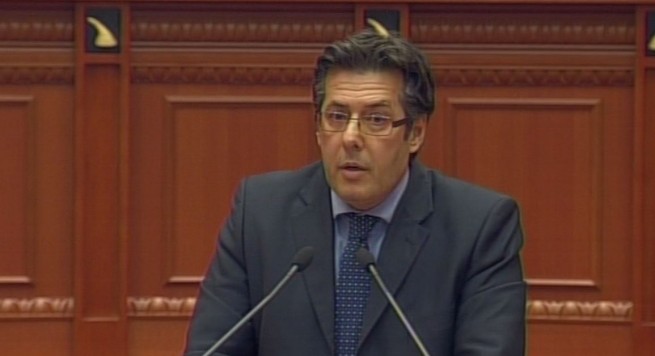 Vrasjet në Durrës e Elbasan, Paloka-Qeverisë: Kush është banda me uniformë policie?