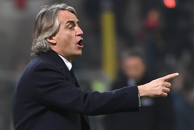 Inter, Mancini pezullohet me 1 ndeshje