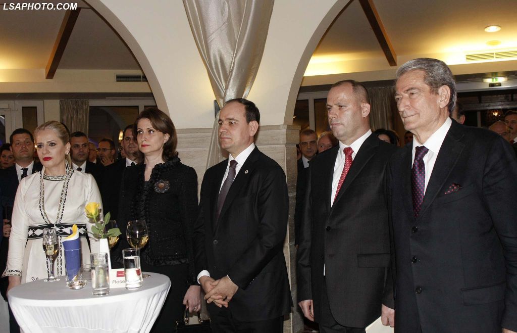 Pavarësia, Ambasada e Kosovës pritje me personalitetet