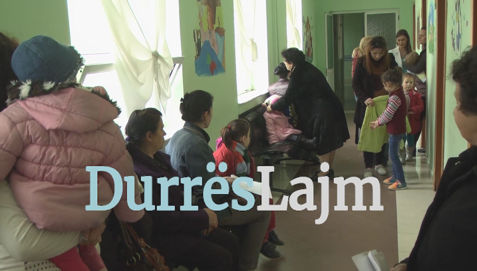 Virozat, dhjetëra fëmijë tejmbushin pediatrinë në Durrës