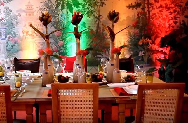 Një tavolinë elegante me &#8220;Villeroy &#038; Boch&#8221;