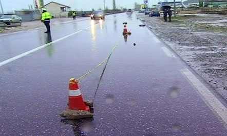 Furgoni përplas për vdekje një 30-vjeçar me motor